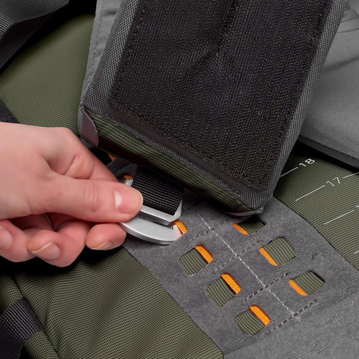 Produktbild Lowepro PhotoSport PRO 55L AW IV (M-L) grün (Fotorucksack, 57 l)