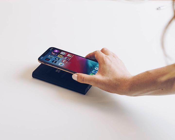 Produktbild XtremeMac WL Charging Dock + Powerbank (6000 mAh)