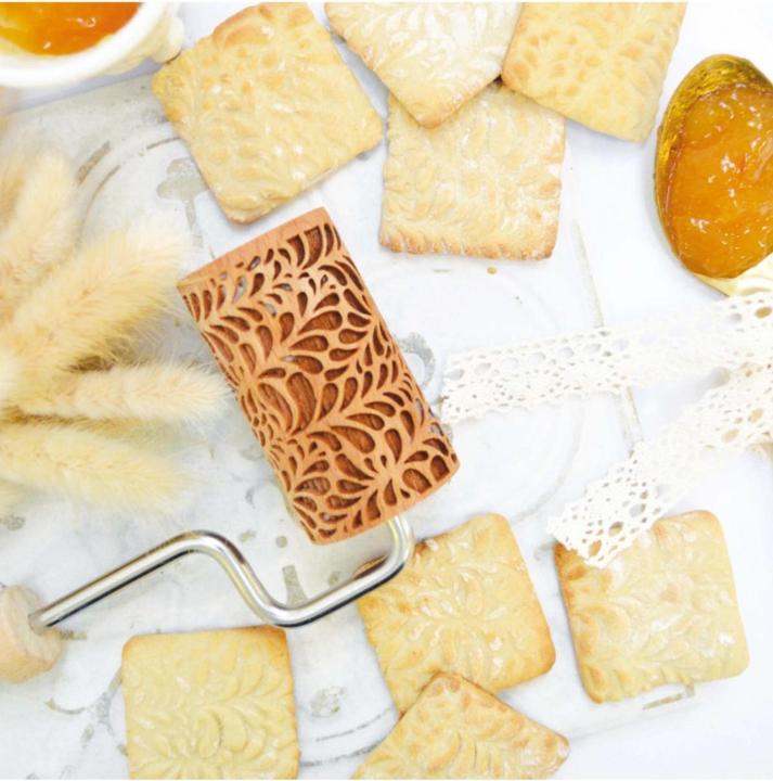 Image du produit ScrapCooking Teigrolle aus Holz geprägt, Blätter