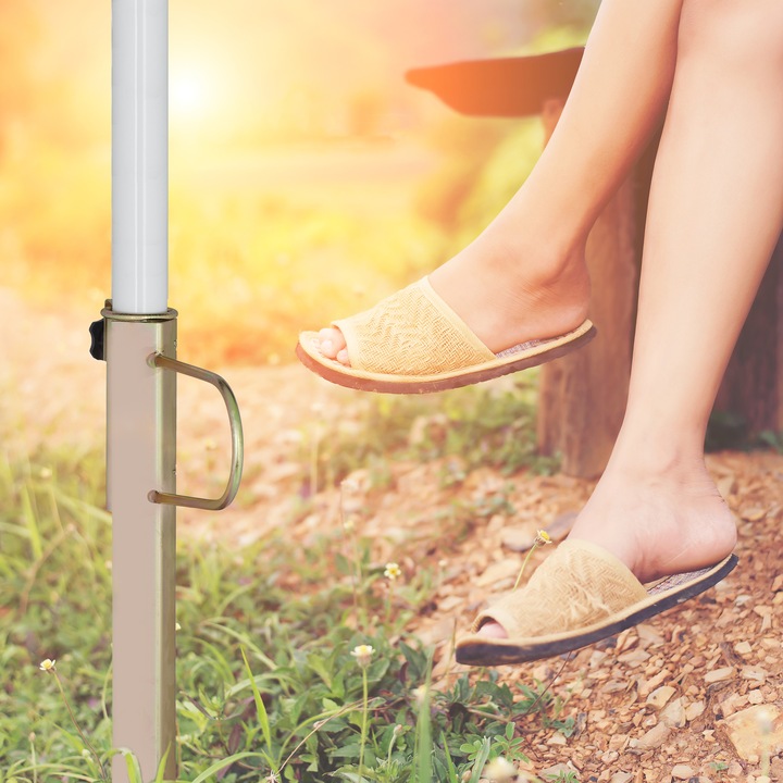 Actual product image Relaxdays Lawn spike