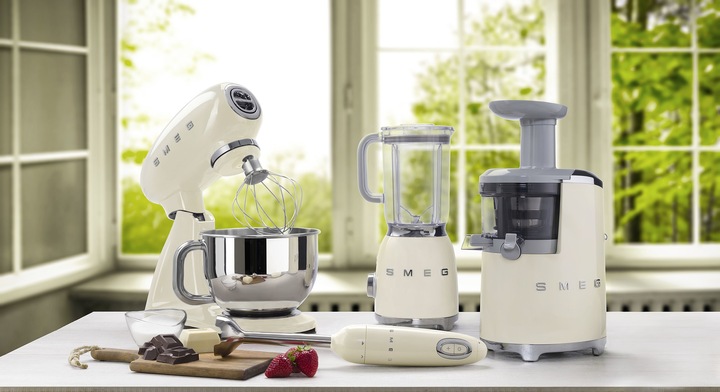 Produktbild Smeg BLF03CREU (EU-Stecker, 800 W)