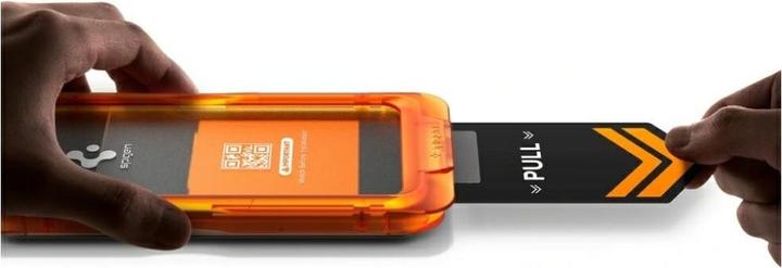 Actual product image Spigen - Glas.tR Align Master Slim (3 pack) - iPhone 17 Pro - Clear (3 pcs., Apple iPhone 17 Pro)