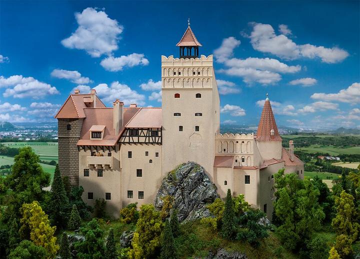 Actual product image Faller Bran Castle