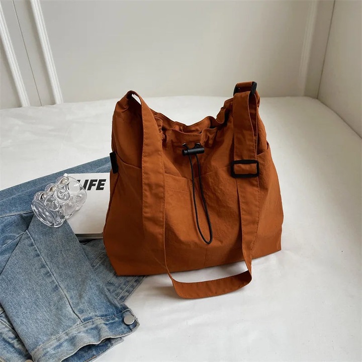 Only-Bags.Store Nylon Umhängetasche Leichtgewichtige Tasche Grosse Kapazität Pendler Tote Tasche Crossbody Tasche