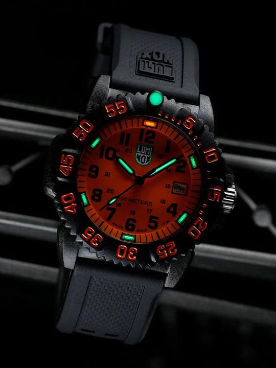 Produktbild Luminox X2.2079 Sea Lion Herrenuhr 37mm 10ATM (Taucheruhr)