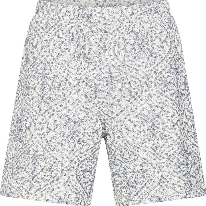 Actual product image Solid Alann Uxton (L)