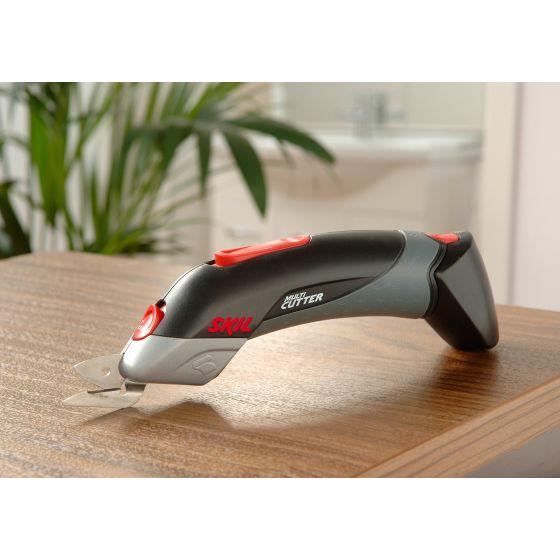 Skil, Elektroblechschere, Akku Schere Multi-Cutter 2900 AJ + 4 Scherenkäpfe 1 Akku, Schneidwerkzeug