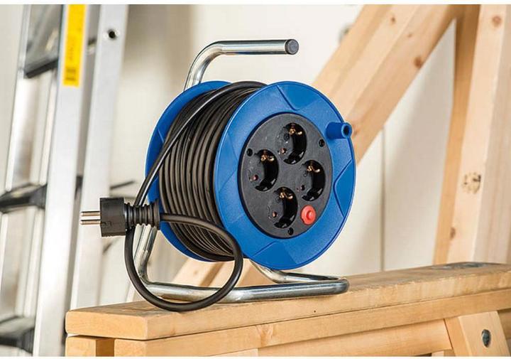 Actual product image Brennenstuhl Compact cable drum black 15m H05VV-F 3G1.5 107 (15 m, 1.50 mm²)
