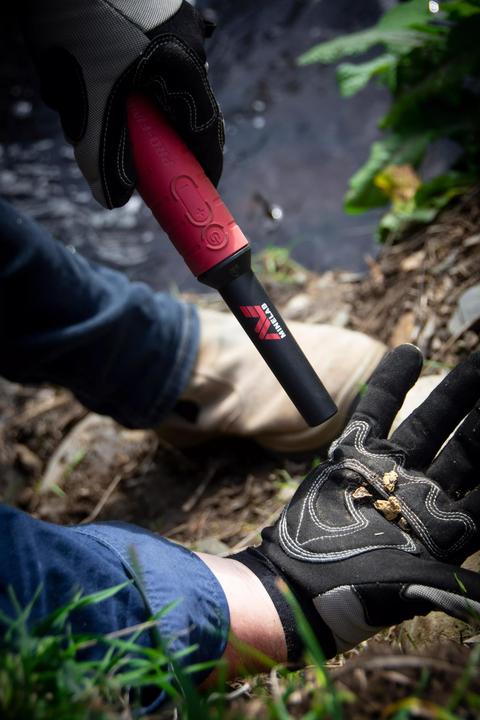 Produktbild Minelab - Wasserdichter Pinpointer Metalldetektor für Experten mit Ton-ID und Einstellbarer Empfindl