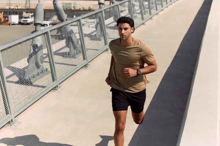 Produktbild Amazfit Active Max Black, W2556GL1N