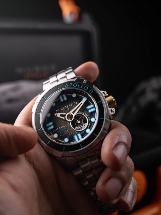 Actual product image Nubeo NB-6093-11 Apollo 55th (Rotating bezel left)