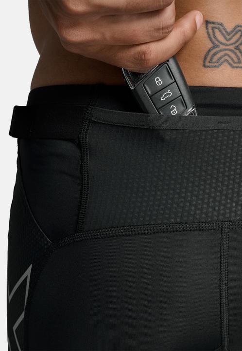Produktbild 2XU Aero Mesh Compression Shorts (XL)