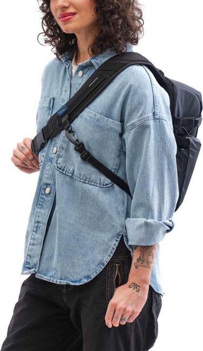 Actual product image Tenba Solstice v2 (Camera shoulder bag, 12 l)