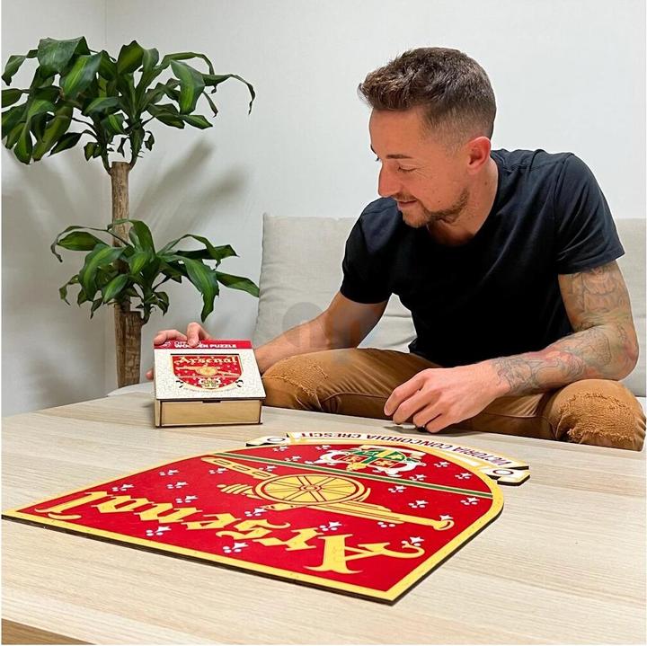Produktbild Iconic Arsenal FC - Retro Logo - Holz Puzzle Grösse S (150 Teile) (150 Teile)