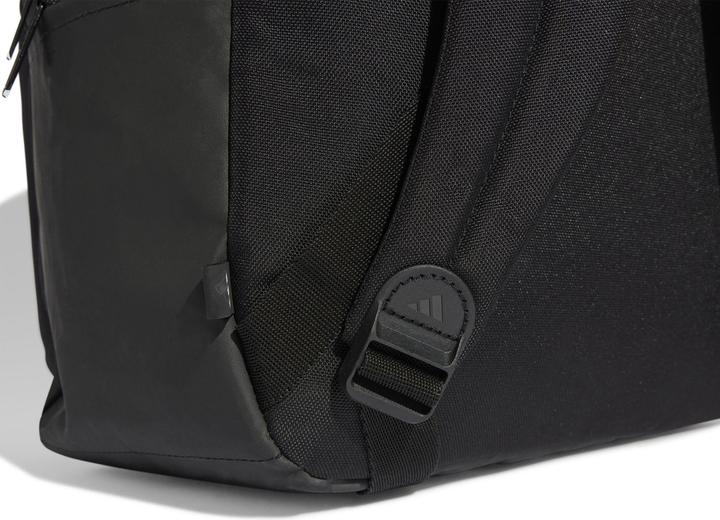 Actual product image adidas Klassischer Bars-Rucksack