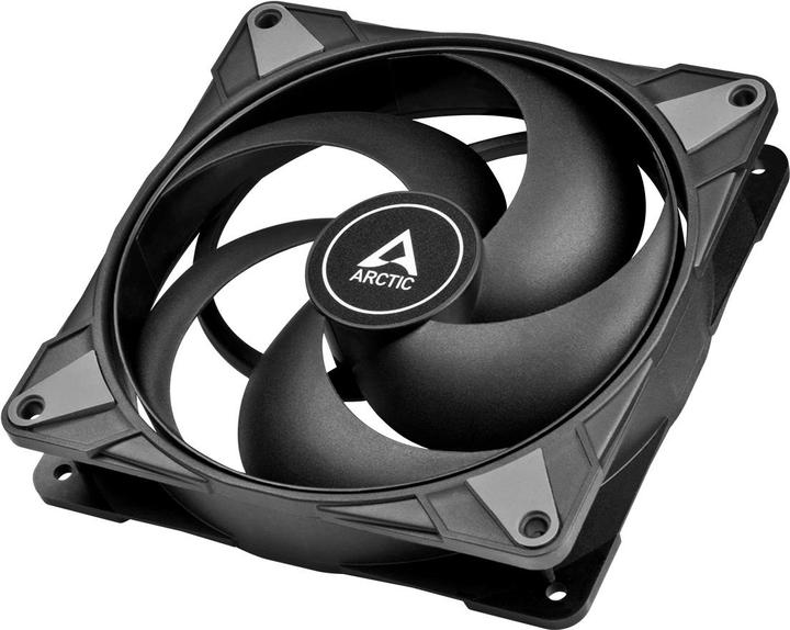 Arctic P14 Max (Zwart) (140 mm, 1 x)
