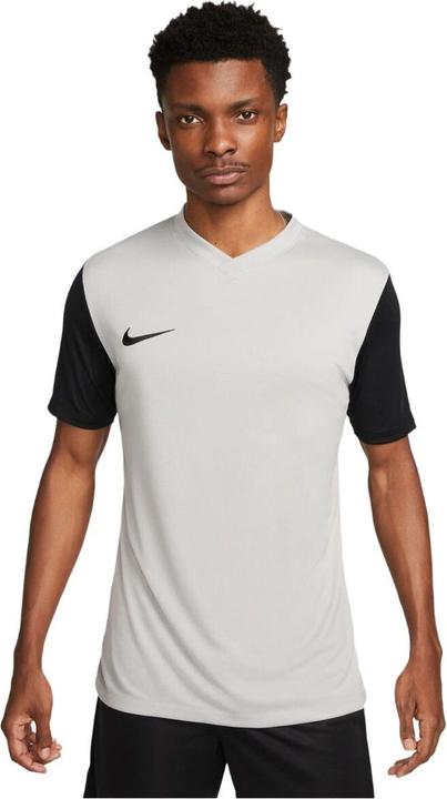 Actual product image Nike Tiempo Premier II Jersey (S)