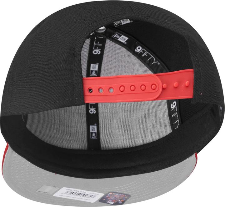 Actual product image New Era 9Fifty Logo Chicago Bulls