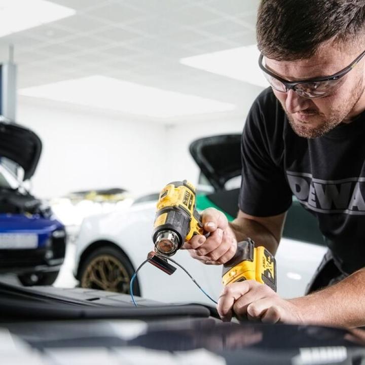 Actual product image DeWalt Battery hot air gun