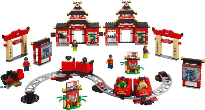 Produktbild LEGO Promotional Exklusiv LAND NINJAGO World (40429, LEGO Ninjago)