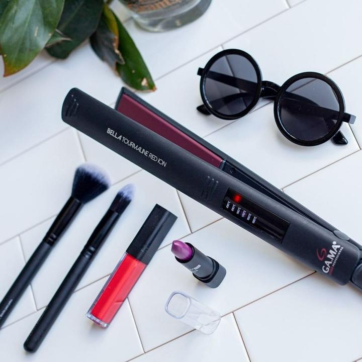 Produktbild GAMA GA.MA Bella Tourmaline Glätteisen Warm Schwarz 49 W 2 5 m (Glätteisen)