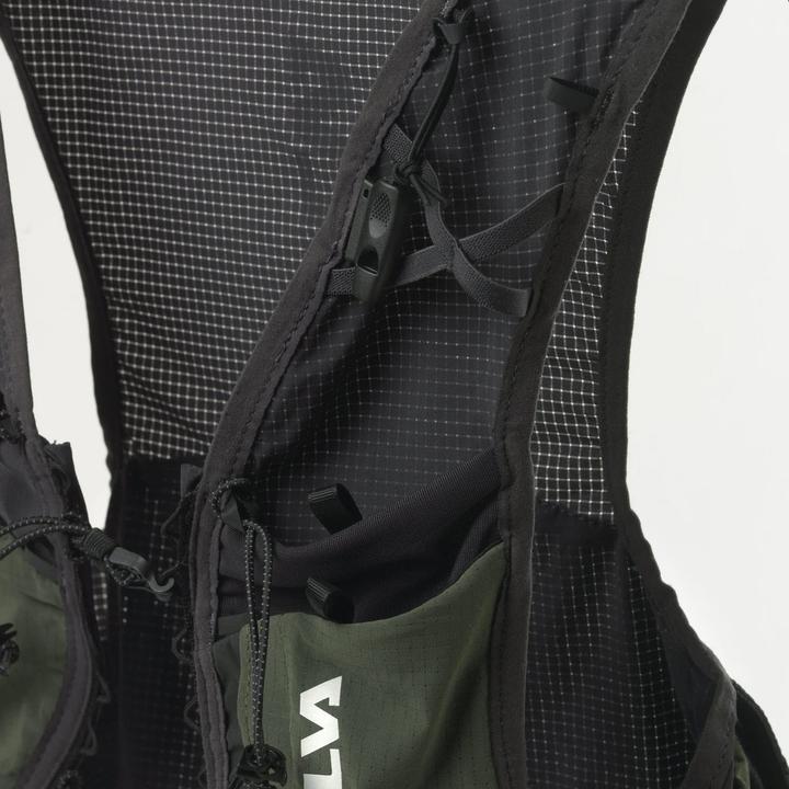 Actual product image Silva Strive Fly Vest (S)