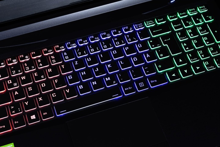 Produktbild Captiva G9M 19V2 (15.60", Intel Core i5-9300H, 8 GB, 250 GB, DE)