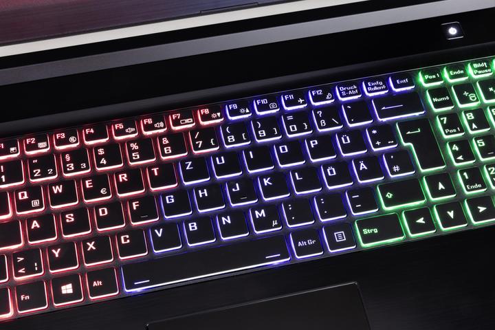 Produktbild Captiva G11M 19V1 (17.30", Intel Core i7-9750H, 16 GB, 250 GB, DE)