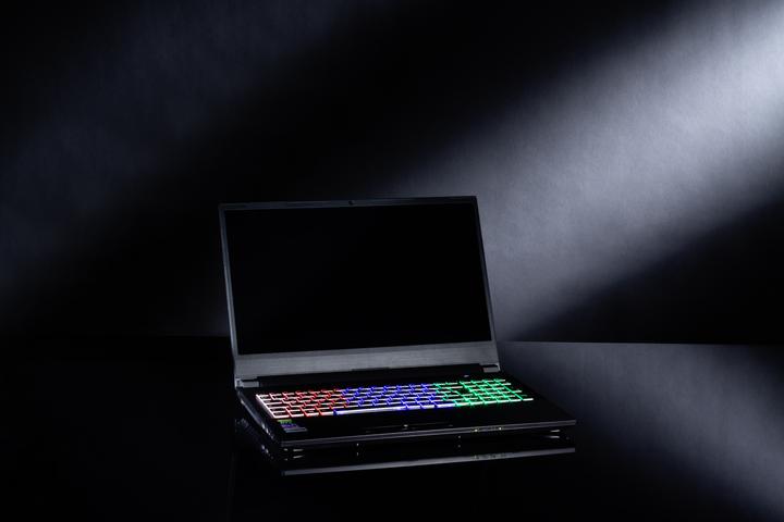 Produktbild Captiva G10M 19V1 (15.60", Intel Core i5-9300H, 16 GB, 1000 GB, DE)