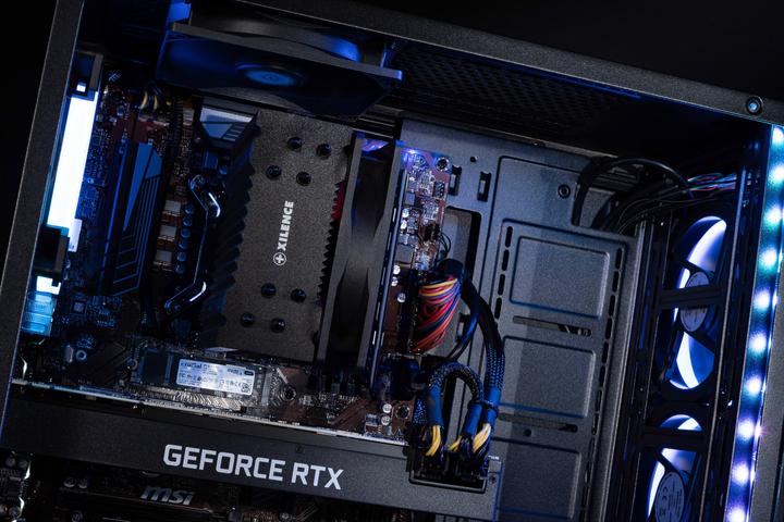 Produktbild Captiva G15AG 19V2 (AMD Ryzen 7 3700X, 16 GB, 240 GB, GeForce RTX 2070 Super)