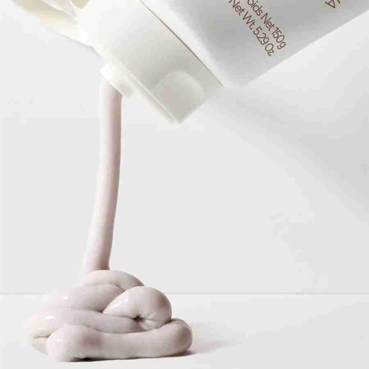 Actual product image Innisfree Volcanic Pore BHA Cleansing Foam (Foam, 150 ml)