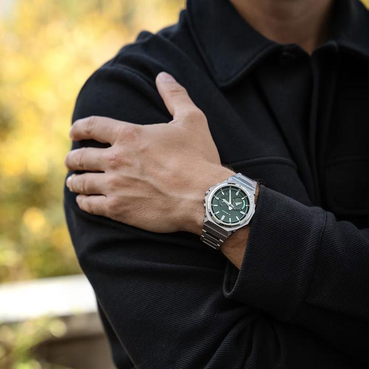 Actual product image Casio GST-B1000D-3AER (Analogue wristwatch, 44 mm)