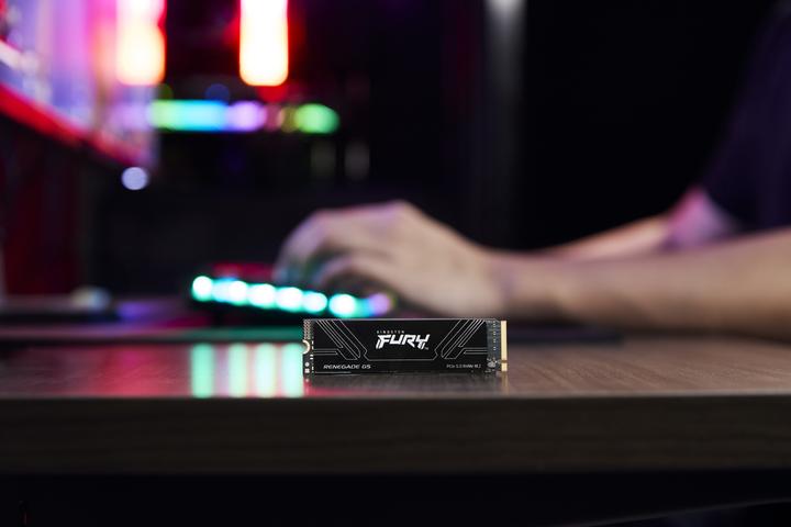 Produktbild Kingston FURY Renegade G5 (2048 GB, M.2 2280)