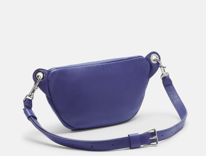 Actual product image Liebeskind Berlin Belt-Bag Geräumige Gürteltasche aus Leder