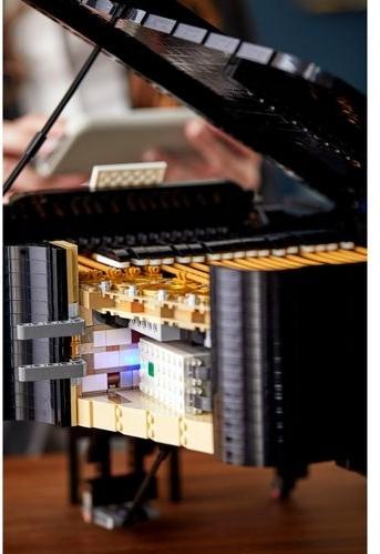 Actual product image LEGO Concert grand piano (21323, LEGO Ideas, LEGO Rare Sets)