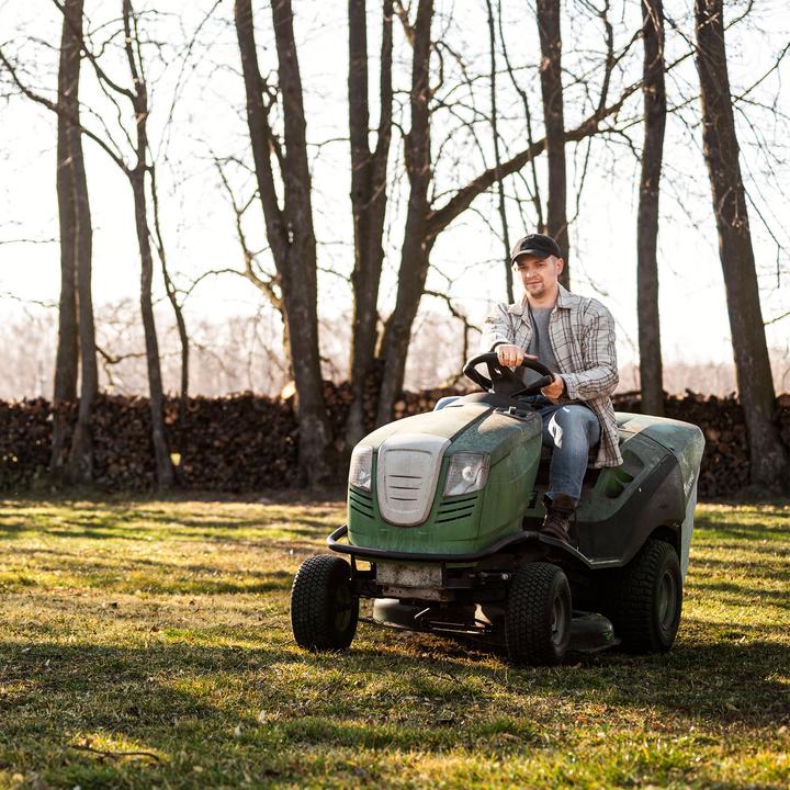 Actual product image Wiltec Inner tube for lawn mower tyre 18x8.50-8 with curved valve stem garden tractor (Lawn mower, Garden machinery spare parts)