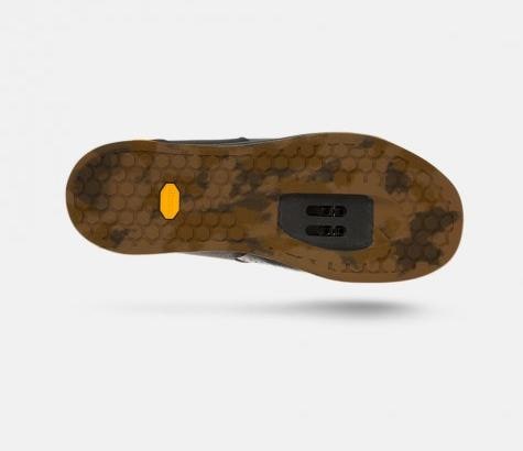 Actual product image Giro Chamber II (45)