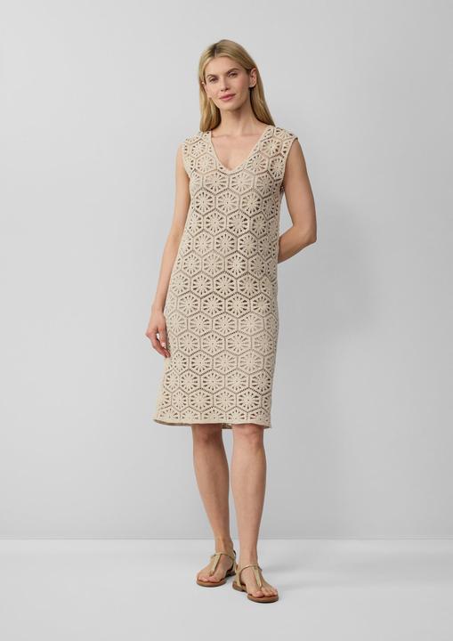 Actual product image S.Oliver Kleid Kleid aus Häkelspitze mit V-Ausschnitt und Unterkleid (S)