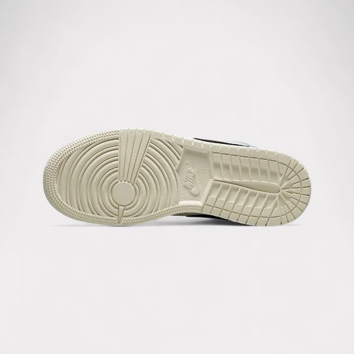 Image du produit Nike Air Jordan 1 (40)