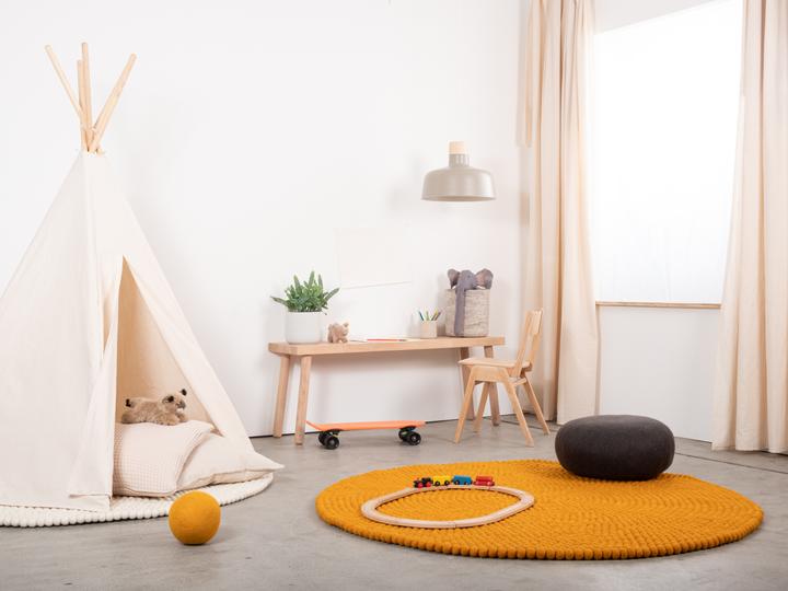Produktbild Myfelt Risa Filzkugelteppich (90 cm)