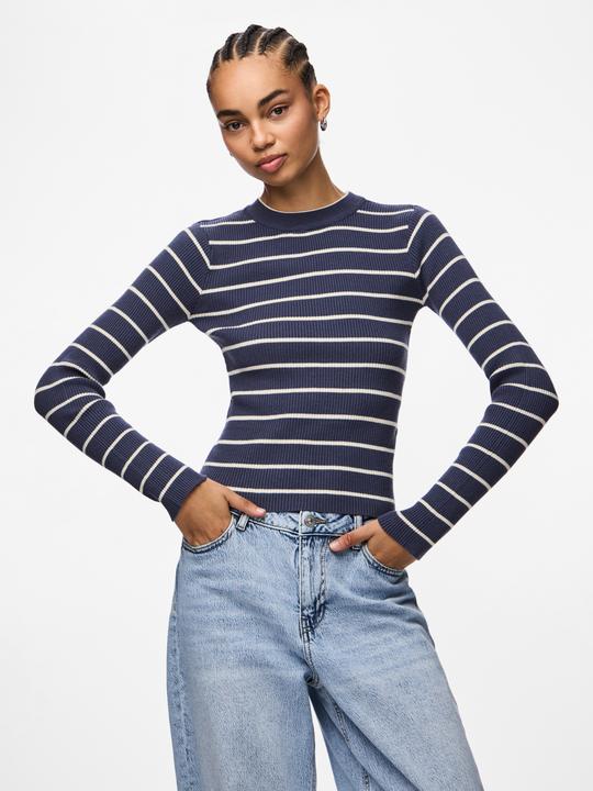 Actual product image Pieces Pcmira New Ls O-Neck Knit Noos Bc (L)