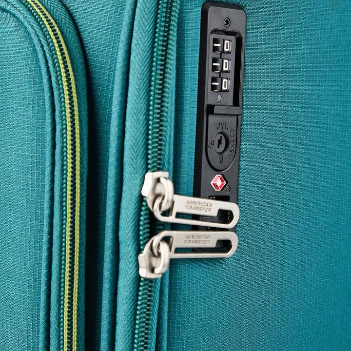 Actual product image American Tourister Cloudrider Upright Underseater TSA (22.50 l)