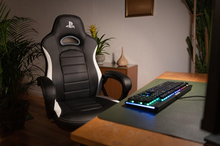 Productafbeelding Nacon Gaming PS4 gamestoel