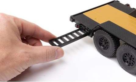 Image du produit Axial Remorque à plat 2 essieux 1:24 (RTR Prêt à fonctionner)