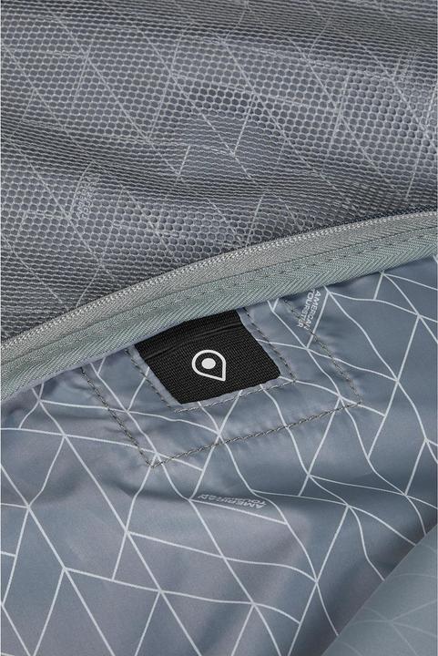 Actual product image American Tourister FastForward Spinner (67 l)