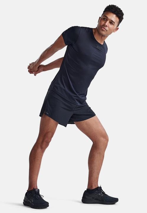 Produktbild 2XU Light Speed Tech Tee (L)