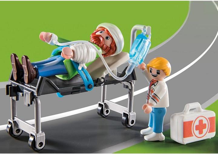 Actual product image Playmobil Emergency doctor truck (70913, Playmobil Duck On Call)