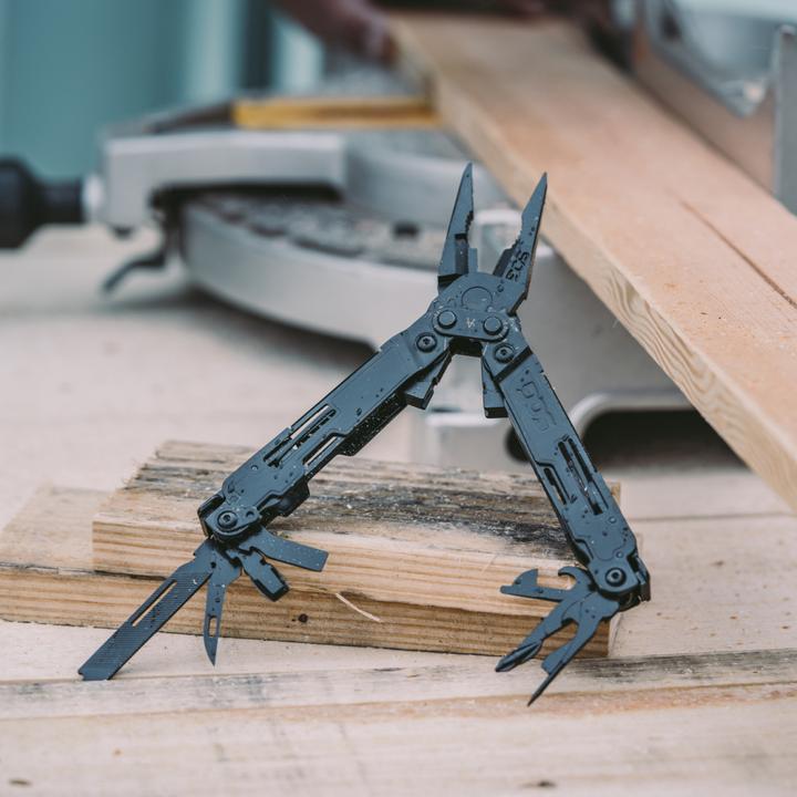Actual product image SOG Power Access - Black