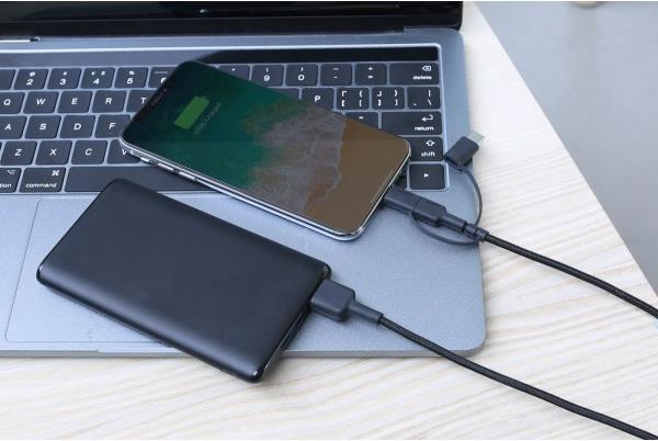 Produktbild Aukey CB-BAL5 (1.20 m, USB 2.0)