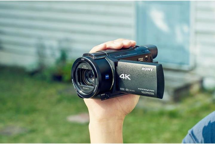 Actual product image Sony FDR-AX53 Creator Kit (8.29 Mpx, 25p, 20 x)
